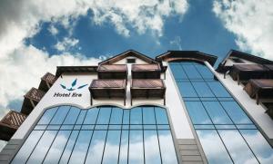 Budynek, w którym mieści się hotel