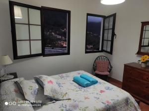 A bed or beds in a room at LA BARSONERA