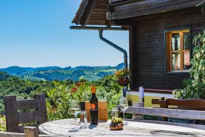 Fotografie z fotogalerie ubytování Weingut & Buschenschank Pölzl v destinaci Großklein