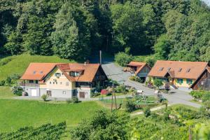 Fotografie z fotogalerie ubytování Weingut & Buschenschank Pölzl v destinaci Großklein