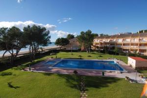 Bazén v ubytovaní Guardamar playa alebo v jeho blízkosti