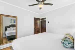 Gallery image of Chicago Local Vibe Residential 1BR Roscoe Village - Marshfield N3 in Chicago