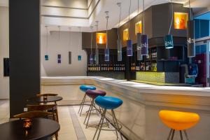 Lounge nebo bar v ubytování Mayfair Gardens