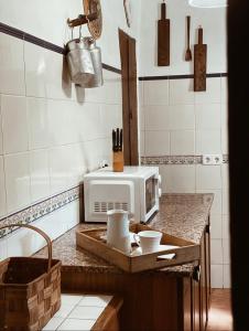 A kitchen or kitchenette at Masía La Costereta