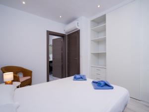 Posteľ alebo postele v izbe v ubytovaní Holiday Home Casa Encinas by Interhome