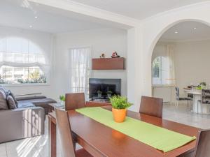 Χώρος καθιστικού στο Holiday Home Francoli by Interhome +28 φωτογραφίες