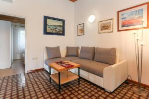 Posedenie v ubytovaní Apartman Mavarcica A4