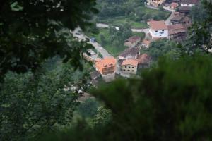 Apartamento Braña San Lorenzo Senda del Oso a solo 3 km de ...