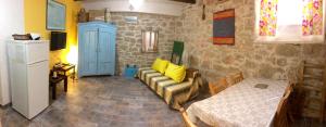 Kuchyň nebo kuchyňský kout v ubytování Comfortable apartment in Betina 55 m² with terrace