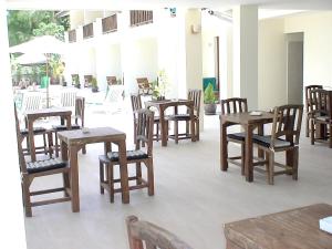 Restaurace v ubytování Cozy apartment in Ko Samui 64 m² with shared pool + 6 fotografií