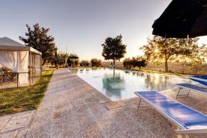 コルトーナにある4 bedrooms villa with city view private pool and enclosed garden at Farnetaのギャラリーの写真