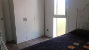 Postel nebo postele na pokoji v ubytování Comfortable Apartment in Roda de Berà - 58 m² - Garden