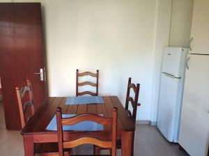 Kuchyň nebo kuchyňský kout v ubytování Appartement charmant au Lamentin avec terrasse et jardin, 46 m²