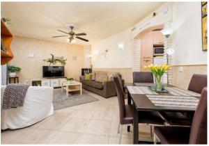 Fotografie z fotogalerie ubytování 2-bed Apt in Sitio de Calahonda under 2km to beach v destinaci Sitio de Calahonda