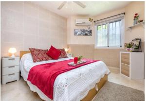 Fotografie z fotogalerie ubytování 2-bed Apt in Sitio de Calahonda under 2km to beach v destinaci Sitio de Calahonda