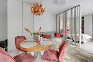 Posedenie v ubytovaní Monte Carlo Luxury Suites with Parking by Lion Apartments Sopot