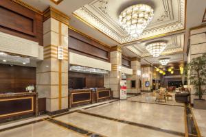 The lobby or reception area at Crowne Plaza Istanbul Asia by IHG Még 37 kép