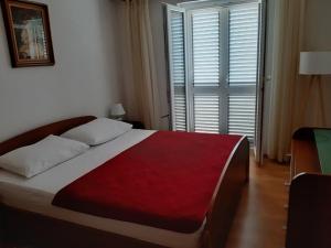 Afbeelding uit fotogalerij van Apartmani Vesna Miliša in Primošten +118 foto's