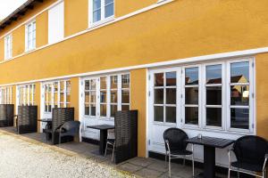 Restoran või mõni muu söögikoht majutusasutuses Foldens Hotel