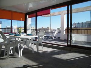 Zdjęcie z galerii obiektu ÁTICO SALINAS IV, Mnostrum Playa de Gandía EXCLUSIVO FAMILIAS w mieście Playa de Gandia