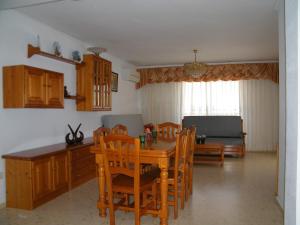 Zdjęcie z galerii obiektu ÁTICO SALINAS IV, Mnostrum Playa de Gandía EXCLUSIVO FAMILIAS w mieście Playa de Gandia