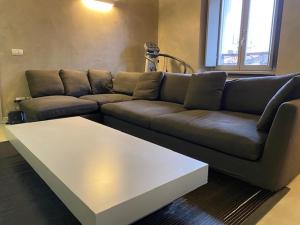 Kép Spacious & Elegant Apartment near Corso Como - Maroncelli szállásáról Milánóban a galériában Még 26 kép