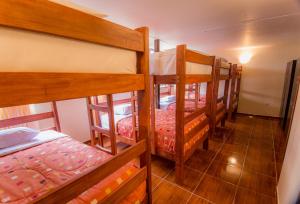 - un ensemble de lits superposés dans une chambre dans l'établissement Casa Machu Picchu Hostel, à Machu Picchu