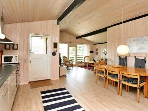 SønderbyにあるHoliday Home Frede IIのギャラリーの写真