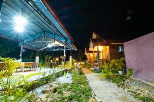 Zahrada ubytování Cinta Abadi Resort