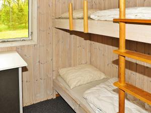 Postel nebo postele na pokoji v ubytování 6 person holiday home in Ansager-By Traum