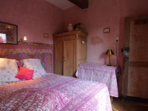 Postel nebo postele na pokoji v ubytování Elegant Stay, Comblain-Fairon