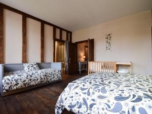 Легло или легла в стая в Elegant Holiday Home in Saint Hubert with Fenced Garden