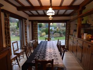 Posezení v ubytování Holiday Home in Baneux with Garden & Games