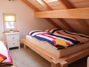 Katil atau katil-katil dalam bilik di Gemütliches Appartement in Brusow mit Garten
