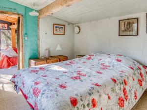 雷居斯Beautiful villa in R gusse with pool的相册照片