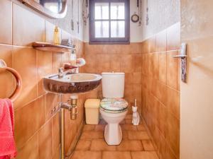 雷居斯Beautiful villa in R gusse with pool的相册照片