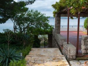 Zahrada ubytování Holiday Home in Starigrad by the Beach