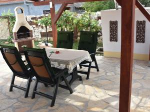 Balkón nebo terasa v ubytování Holiday Home in Dalmatia near Krka NP