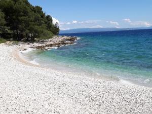 Fotografia z galérie ubytovania Nice apartment with shared swimming pool only 500m from the beach and 4km from Trogir v Trogiri