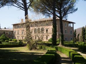 Vonkajšia záhrada v ubytovaní Holiday Home in Tuscany near Forest Views