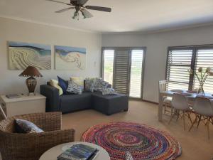 Imagen de la galería de Albatross Guesthouse, en Langebaan