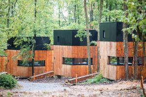 Vonkajšia záhrada v ubytovaní Forest Cube