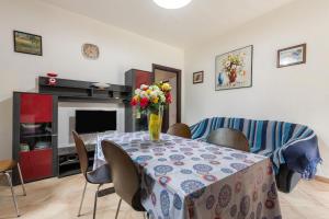 Η κουζίνα ή μικρή κουζίνα στο Villa Giulia Piccola +16 φωτογραφίες