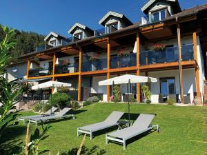 Сад в Hotel Diana