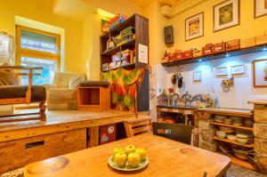 Kuchyň nebo kuchyňský kout v ubytování Hostel Lollis Homestay Dresden + 37 fotografií