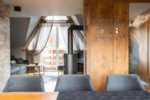 Posedenie v ubytovaní Apartament Giewont House & Spa z Sauną Zakopane