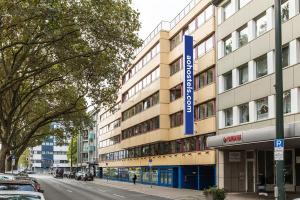 Galeriebild der Unterkunft a&o Düsseldorf Hauptbahnhof in Düsseldorf