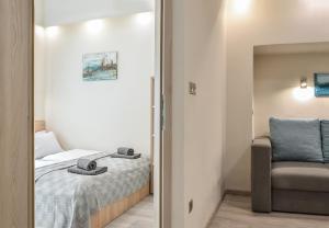Posteľ alebo postele v izbe v ubytovaní For You Apartmanok