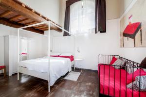 A bed or beds in a room at Agriturismo Apparita