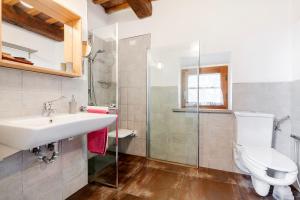 A bathroom at Agriturismo Apparita
